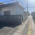 西側道路を北から